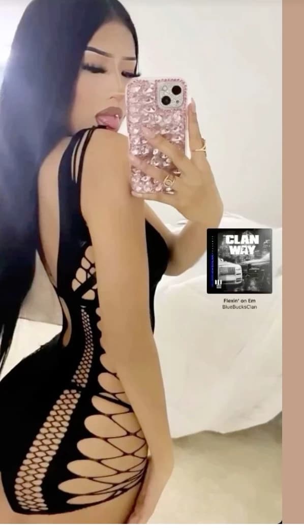 Elena thumbnail