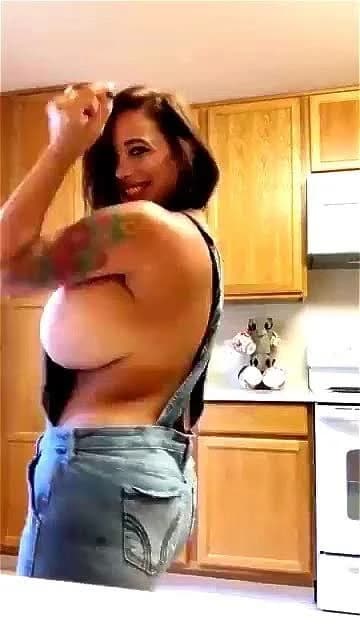 Elizabeth thumbnail