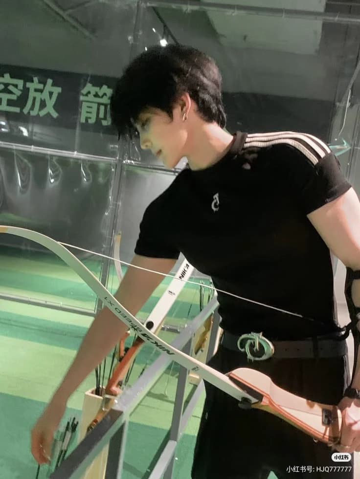 Jun-Seok thumbnail