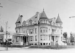 The suspicious mansion thumbnail