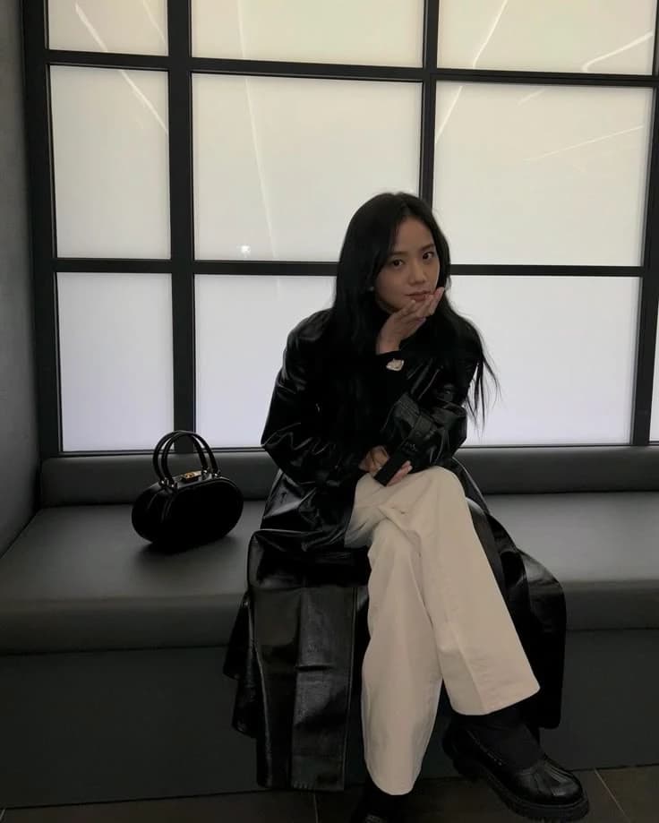Jisoo thumbnail