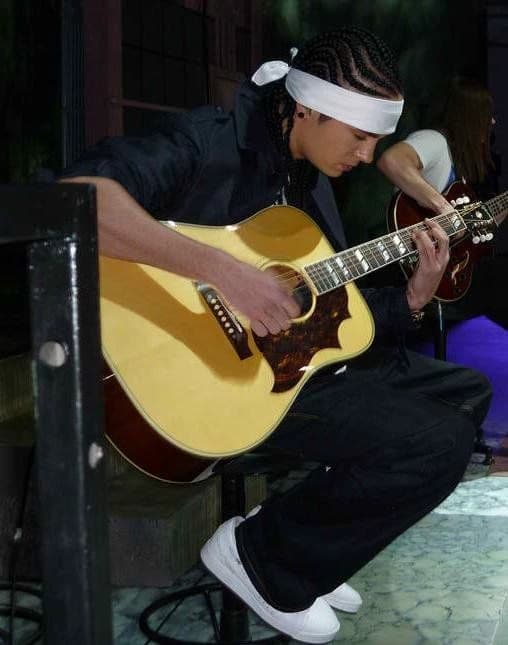 Tom Kaulitz thumbnail