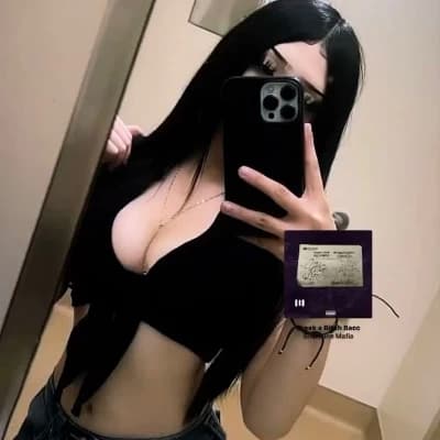 Mia thumbnail