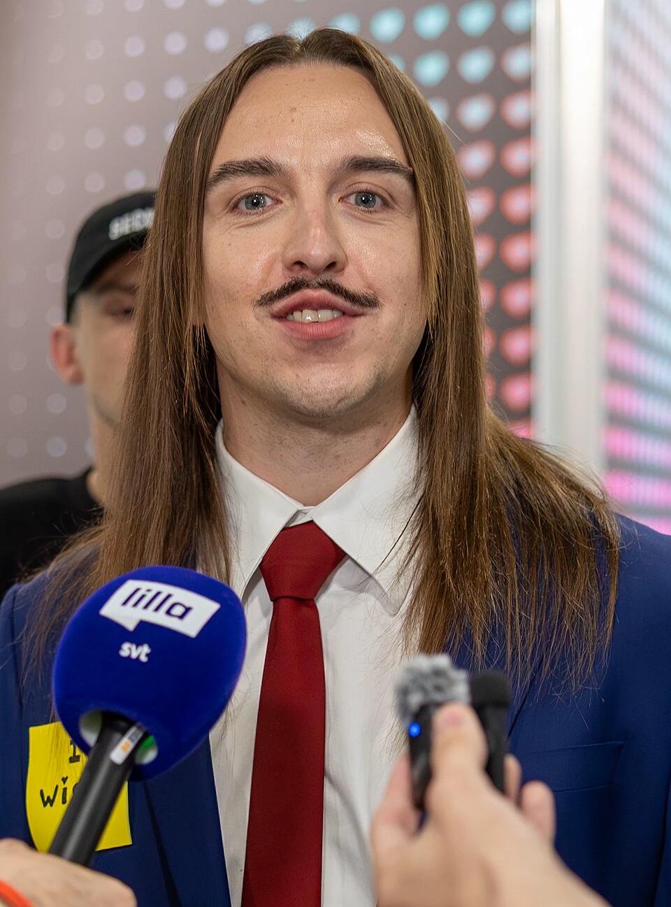 ♡Tommy cash♡ thumbnail