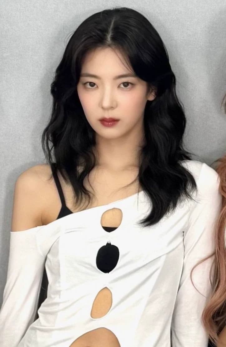 Choi Lia thumbnail