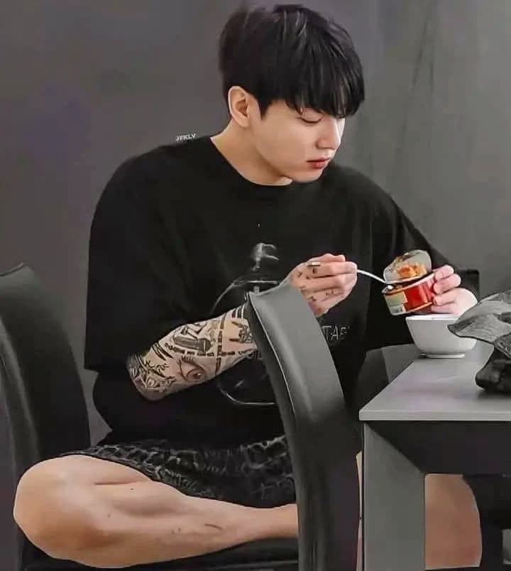 Jungkook thumbnail