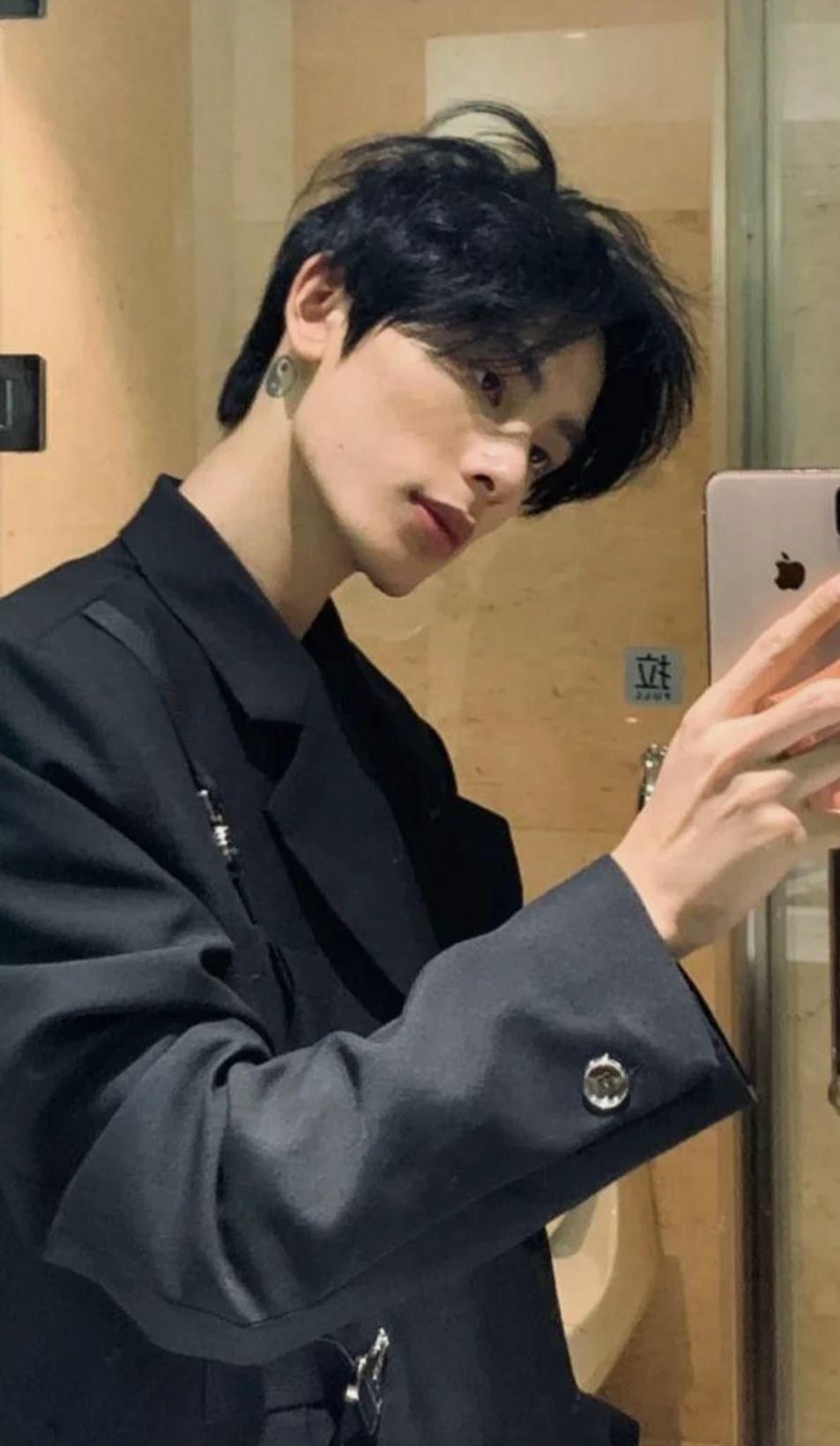 There thumbnail