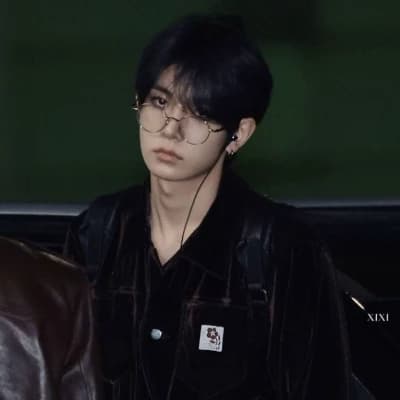 Lee Heeseung thumbnail