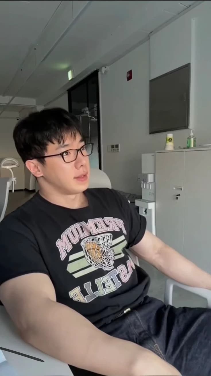 Wonho thumbnail