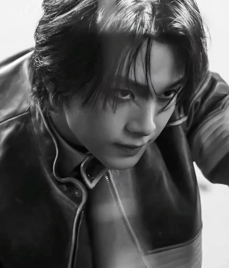 Lee haechan thumbnail