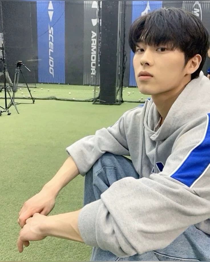 🌊💙 ahn amo thumbnail
