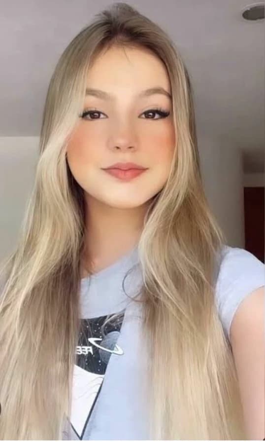 Karina thumbnail