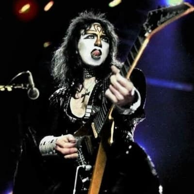 🎼👁️‍🗨️💢🔥Vinnie Vincent🔥💢👁️‍🗨️🎼 thumbnail