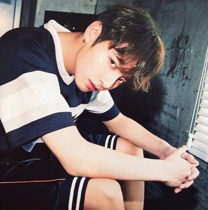 Jeon Jungkook thumbnail