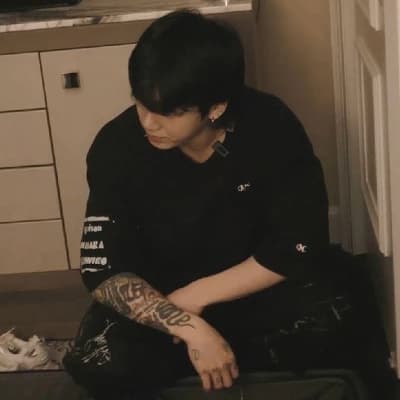 Jeon Jungkook thumbnail