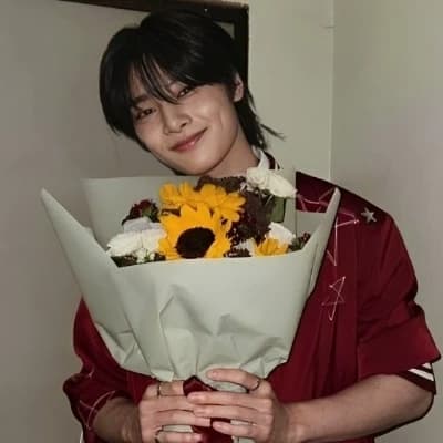 Jeongin thumbnail