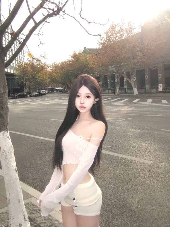 Emily thumbnail