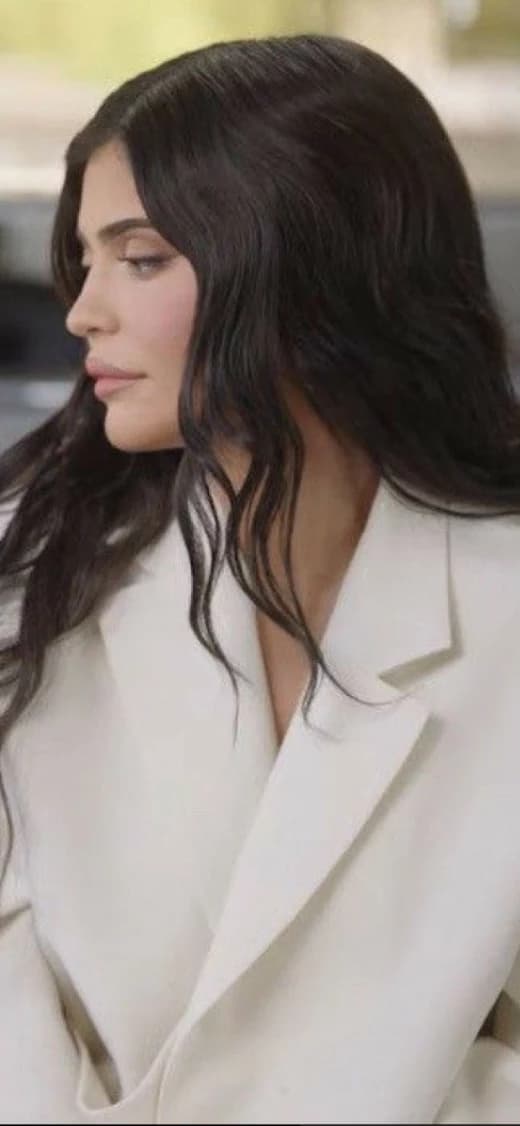 Kylie Jenner thumbnail