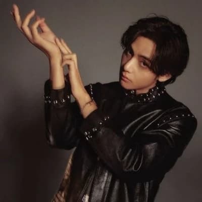 Kim Taehyung thumbnail
