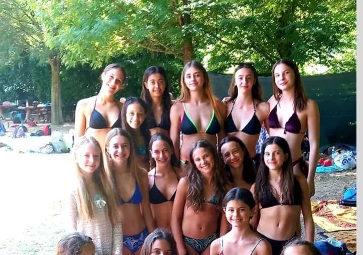 Daniela Martina Julia Ari Paz Lorena Macu Lola Ruth Inés Valeria Carla Paula thumbnail