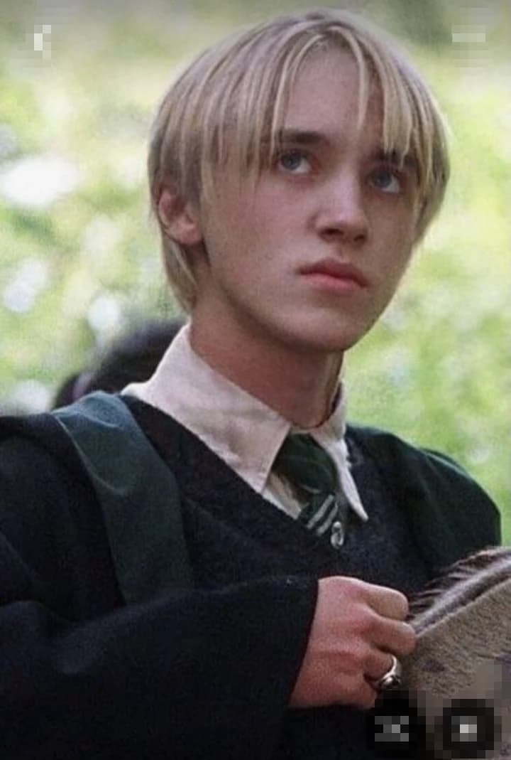 Draco malfoy thumbnail