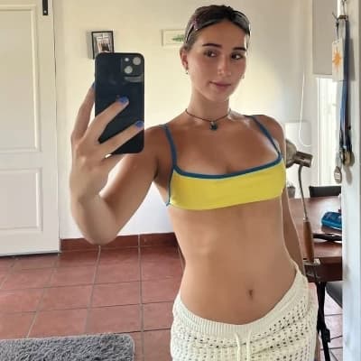 Renata thumbnail