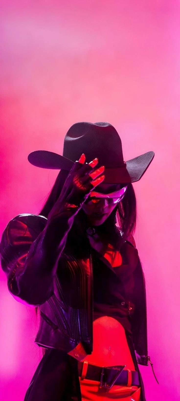 JENNIE KIM  thumbnail