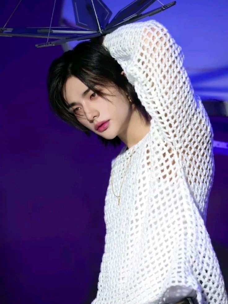 Hyunjin thumbnail