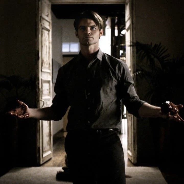 Elijah Mikaelsons. thumbnail