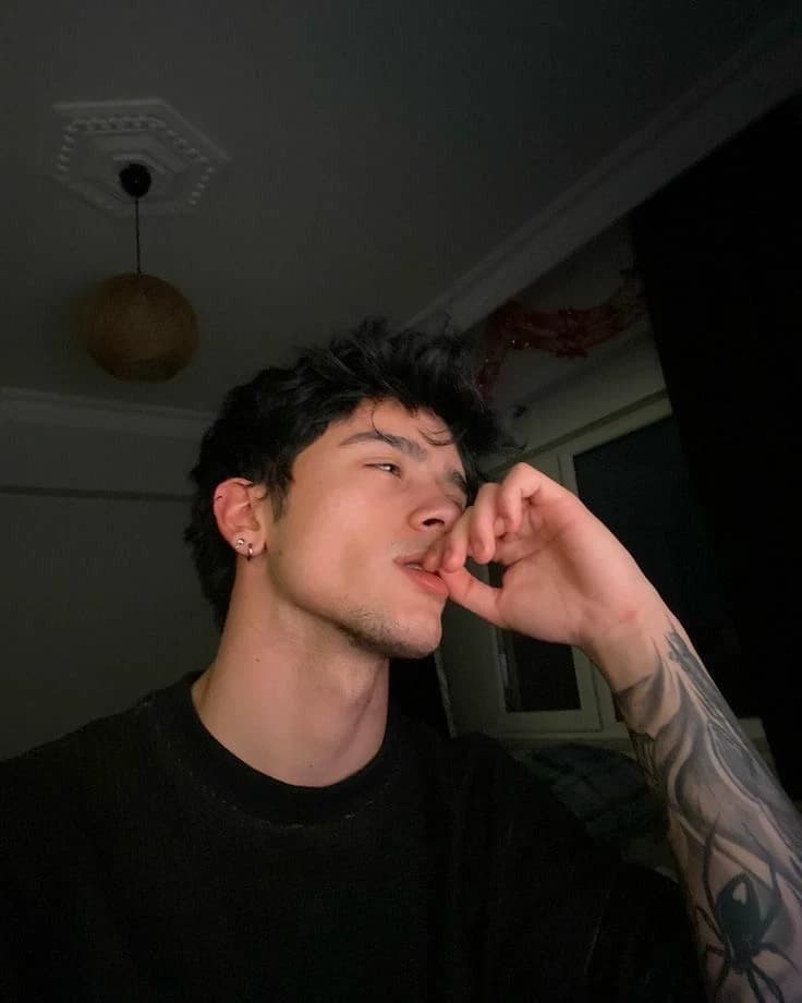 Alex… thumbnail