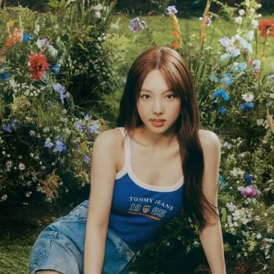 Nayeon thumbnail