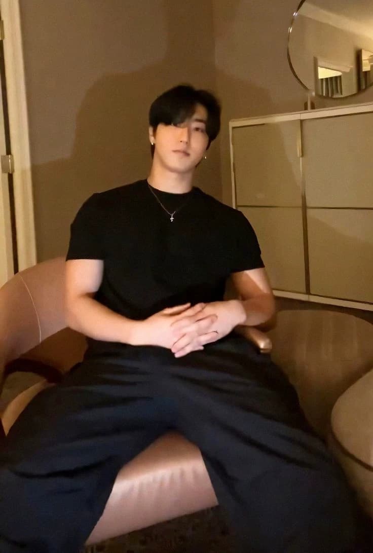 Han Jisung  thumbnail