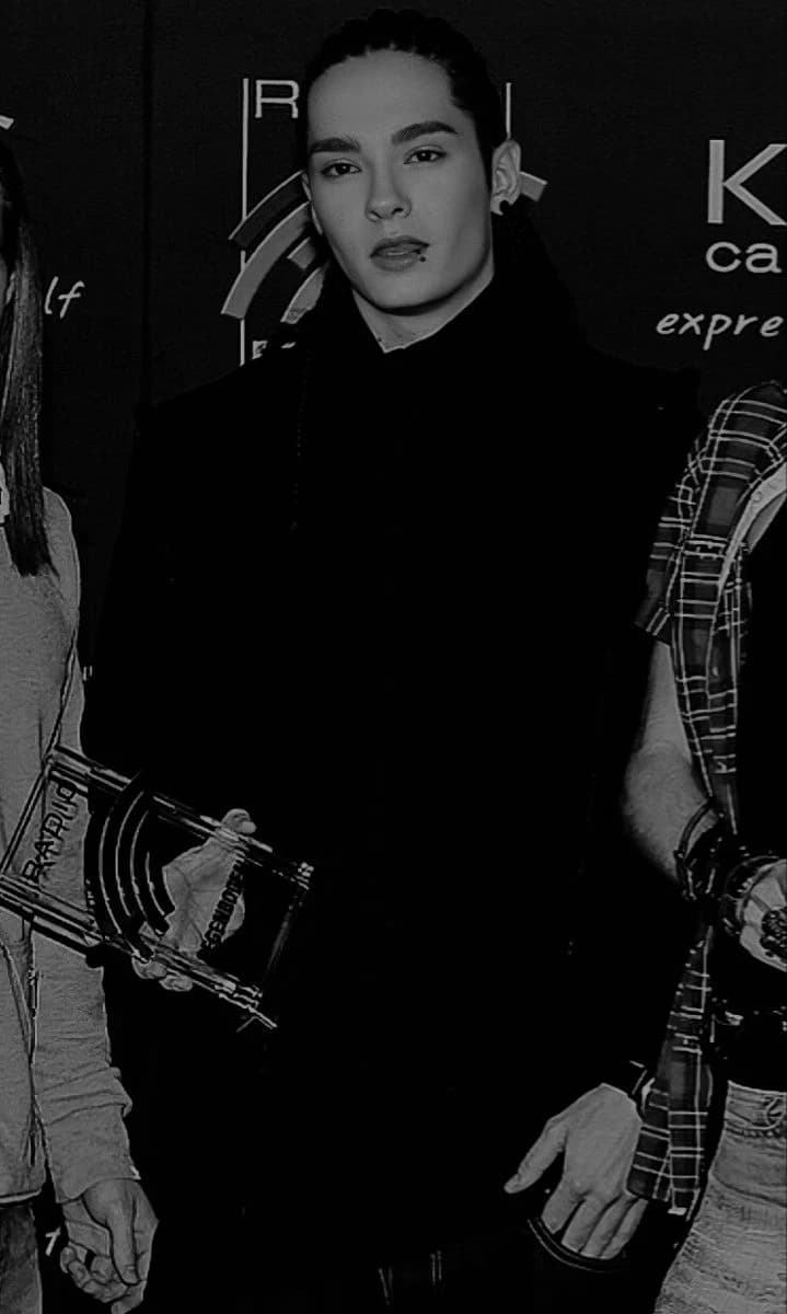 Tom Kaulitz thumbnail