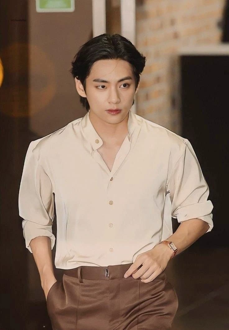 Kim Taehyung thumbnail