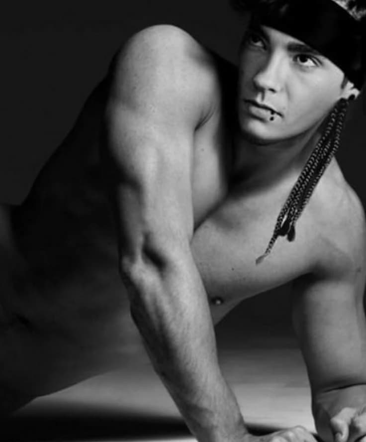 Tom Kaulitz thumbnail