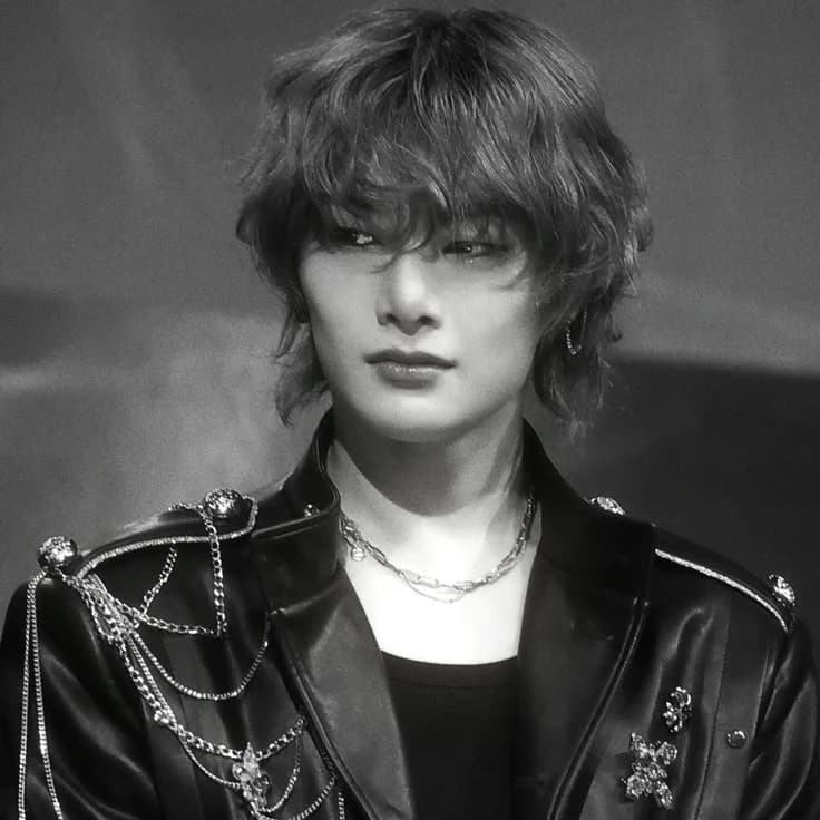 Jeongin thumbnail