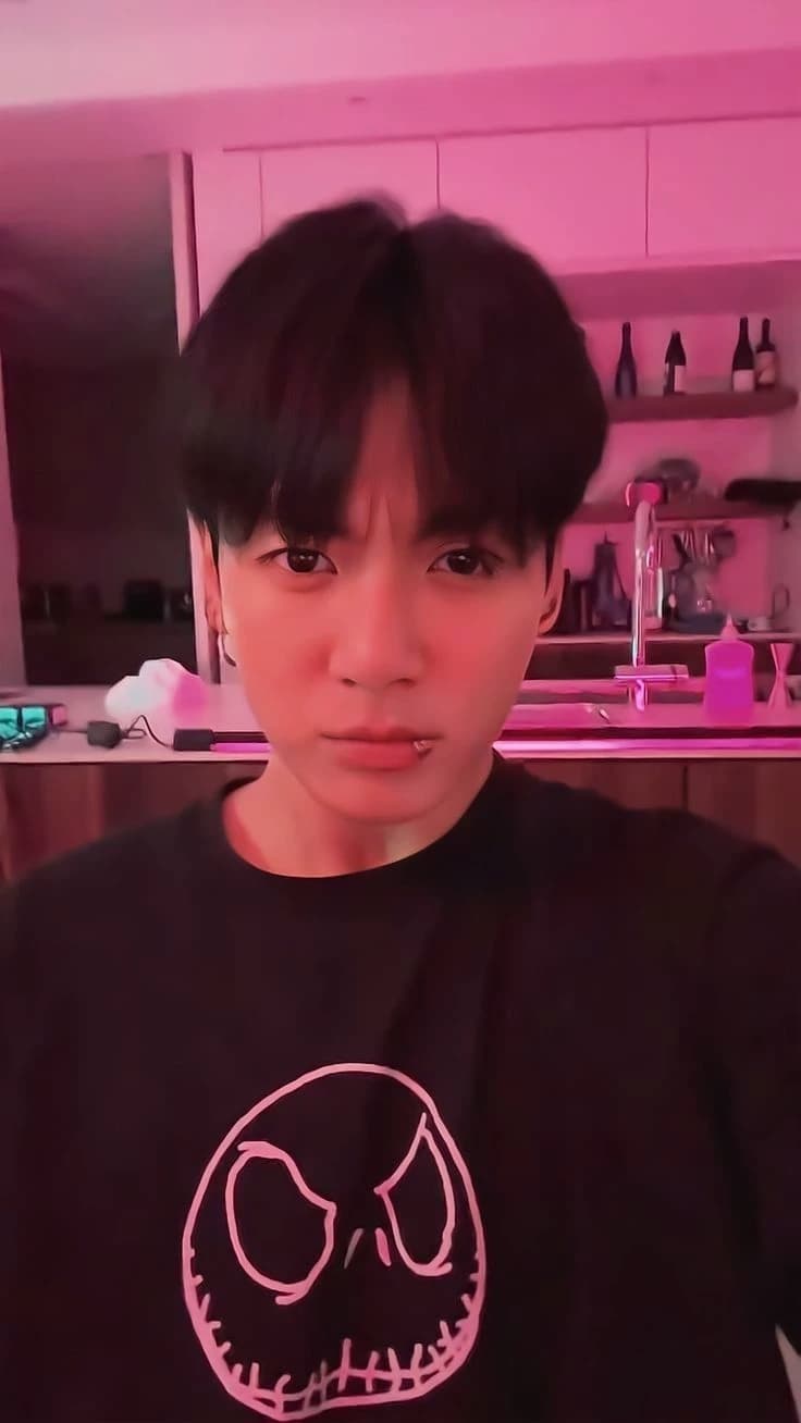 Jeon Jungkook thumbnail