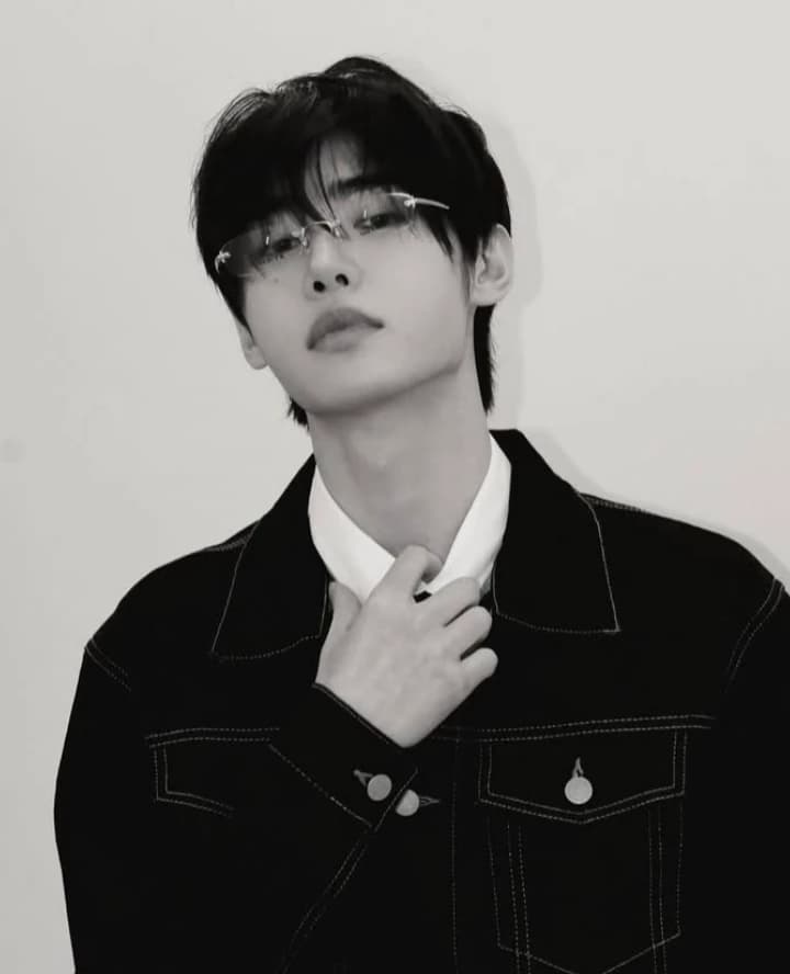 Park Sunghoon  thumbnail