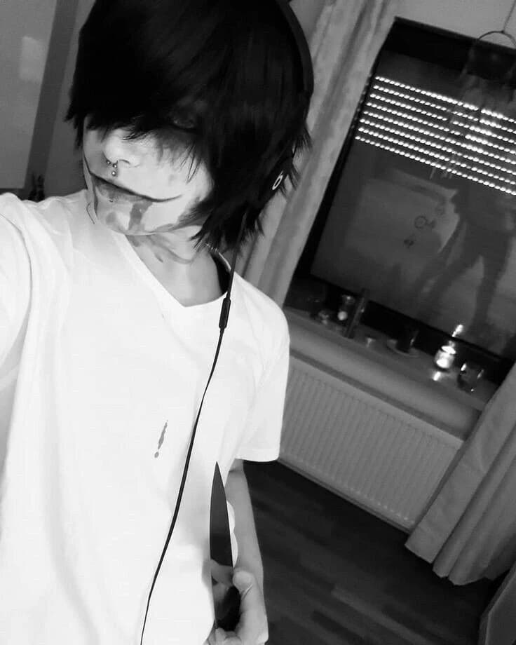 Jeff The Killer- Jeffrey Alan Woods thumbnail