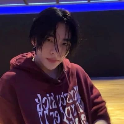 Hwang Hyunjin thumbnail
