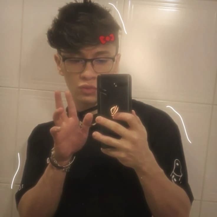 Henrique Simão/ Apelapato thumbnail