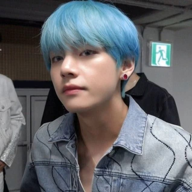 Kim Taehyung thumbnail