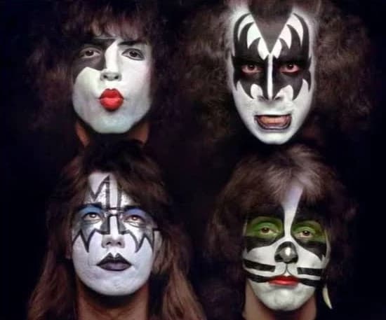 KISS thumbnail