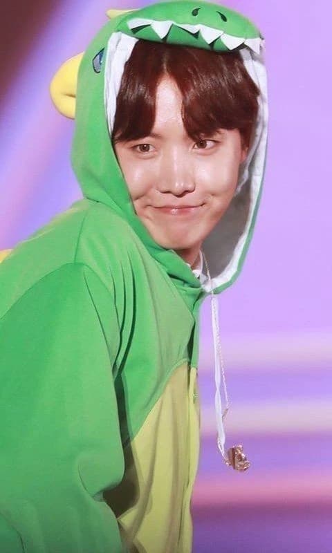 J-Hope 🐿 thumbnail