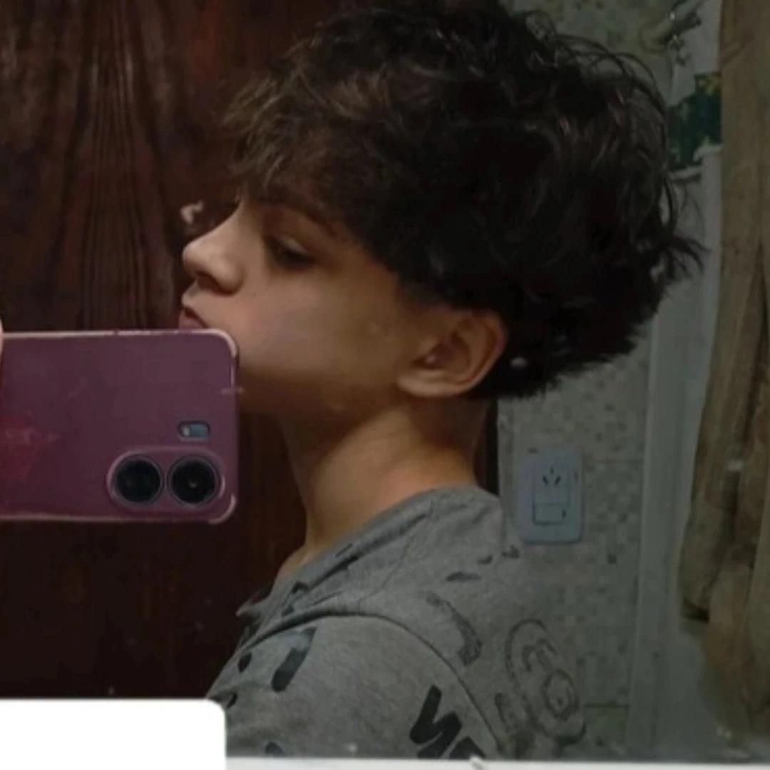 Cyrus (meet me ami) thumbnail