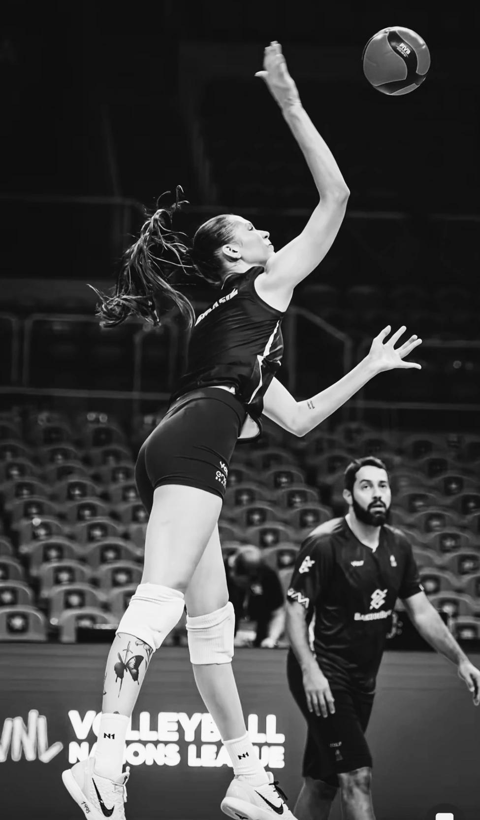 Luzia Nezzo thumbnail