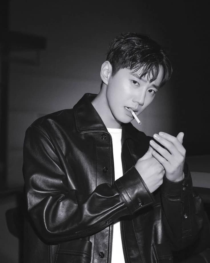 Lee Jun young thumbnail