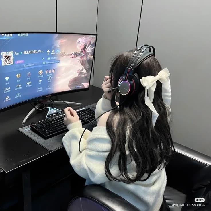 Gamer Girlfriend thumbnail