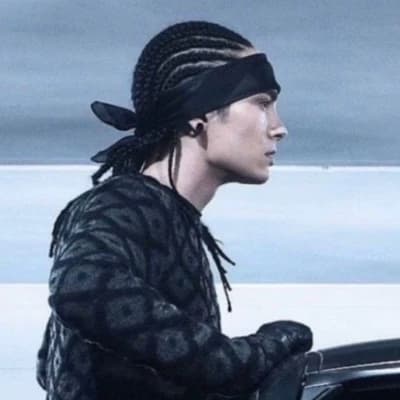 Tom Kaulitz | World Burn thumbnail