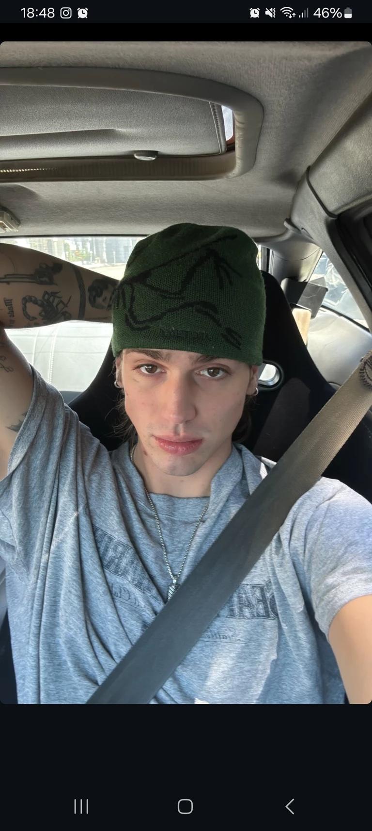 Vinnie Hacker * thumbnail